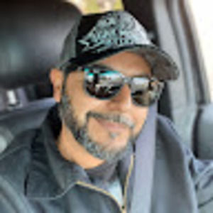 Meet your Posher, Efren